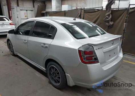 2011 Nissan Sentra 2.0Sr из США, поврежденный, VIN 3N1AB6AP9BL700332